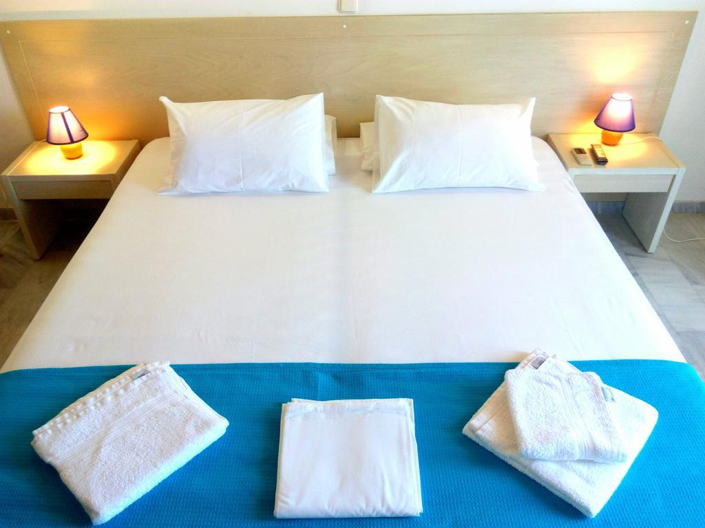 Stefos Rooms Galissas Exterior foto